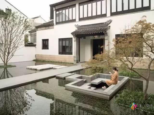 中式庭院式別墅有山有水有詩意，住進(jìn)如詩如畫的庭院別墅