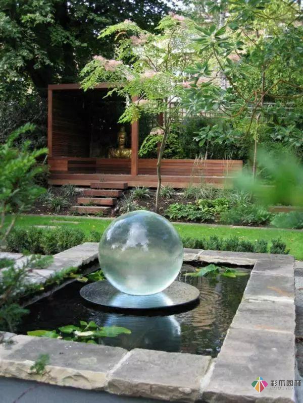 庭院花園設(shè)計(jì)怎么少的了水景？