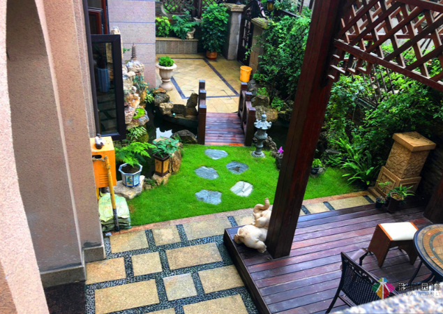 如何對別墅小庭院做精準的景觀設(shè)計?小庭院巧妙的設(shè)計